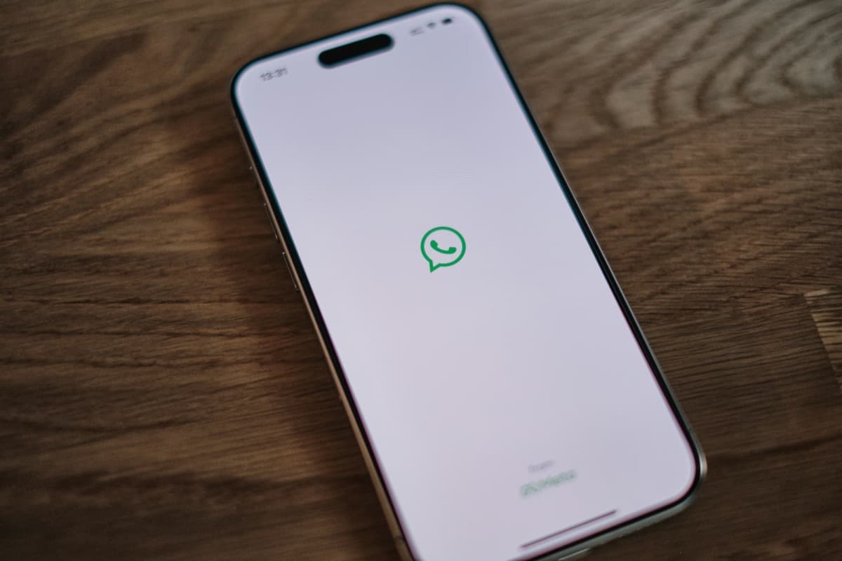 SMS vs WhatsApp for Patient Follow-Up: The Real Delivery and Open Rate Data (2026)